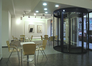 Galerie-Smecky-foyer